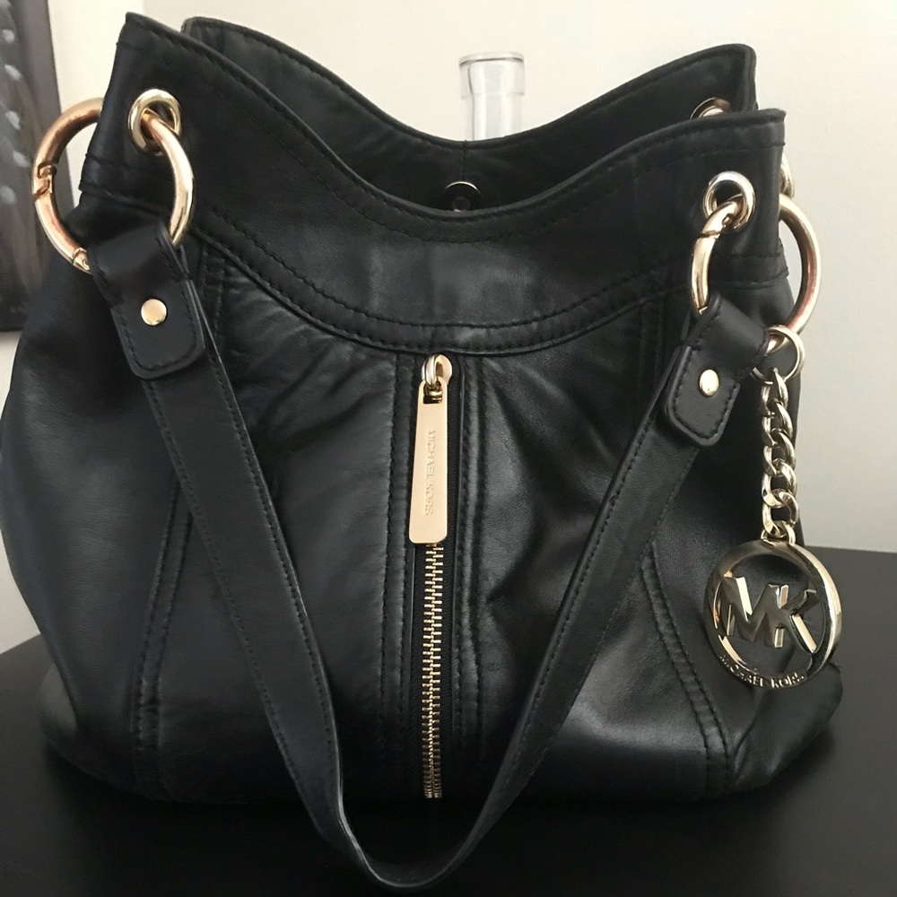 Authentic soft leather Michael Kors bag!